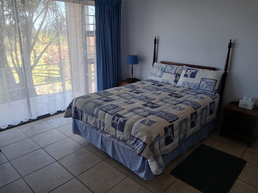4 Bedroom Property for Sale in Marshstrand Eastern Cape